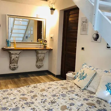 Apartment Loft Ugb Terrazzo Nel Cuore Di Porto Rotondo